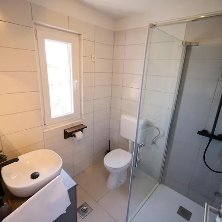 Skara Apartman Bibinje